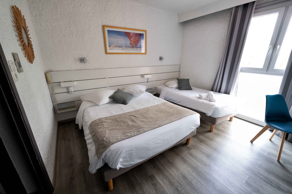 Hotel Aquarius 8/41