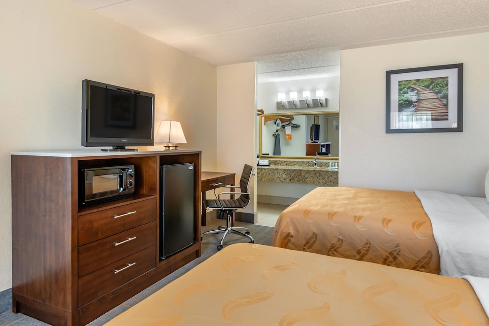 Quality Inn & Suites Palatka Riverfront 14/47