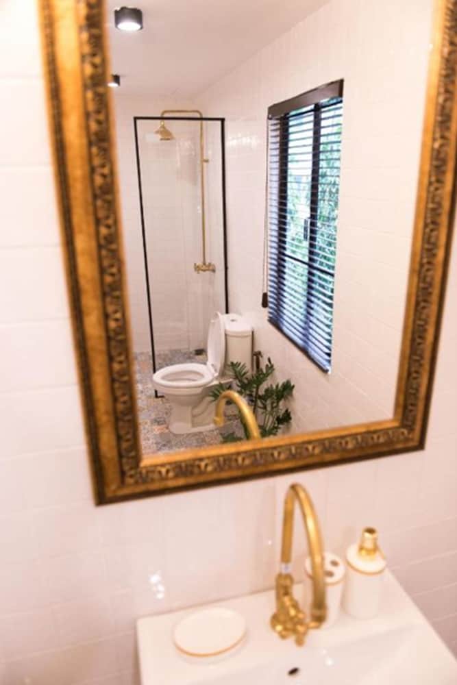 Siam Nitra Boutique Hotel 74/76