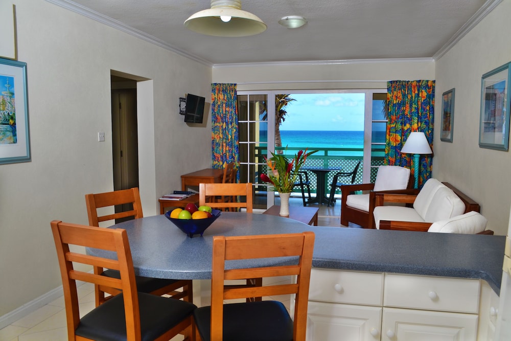 Coral Mist Beach Hotel 11/30