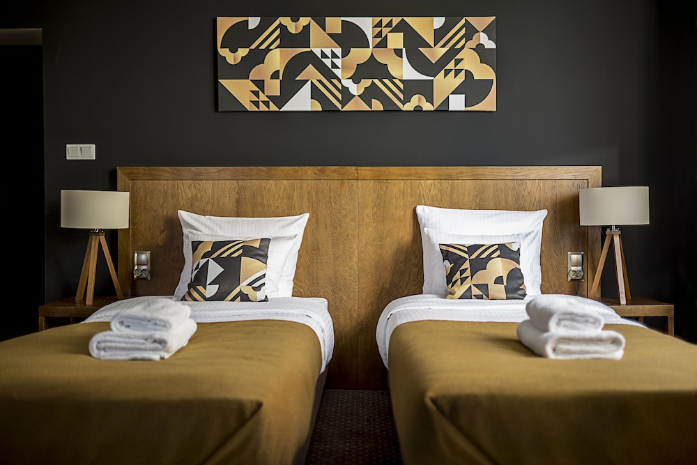 Zulian Aparthotel By Artery Hotels 11/29