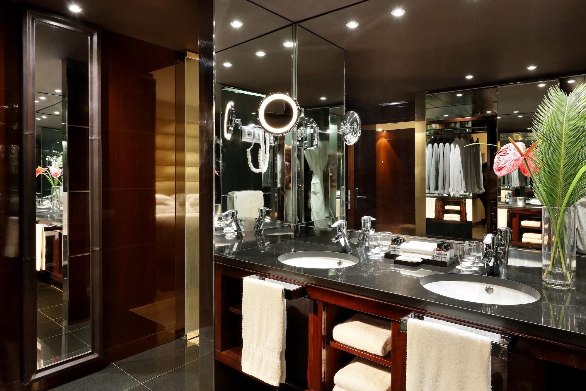 غرفة بسرير كينج بإطلالة على المدينة، Hyatt Regency Barcelona Tower 6/8