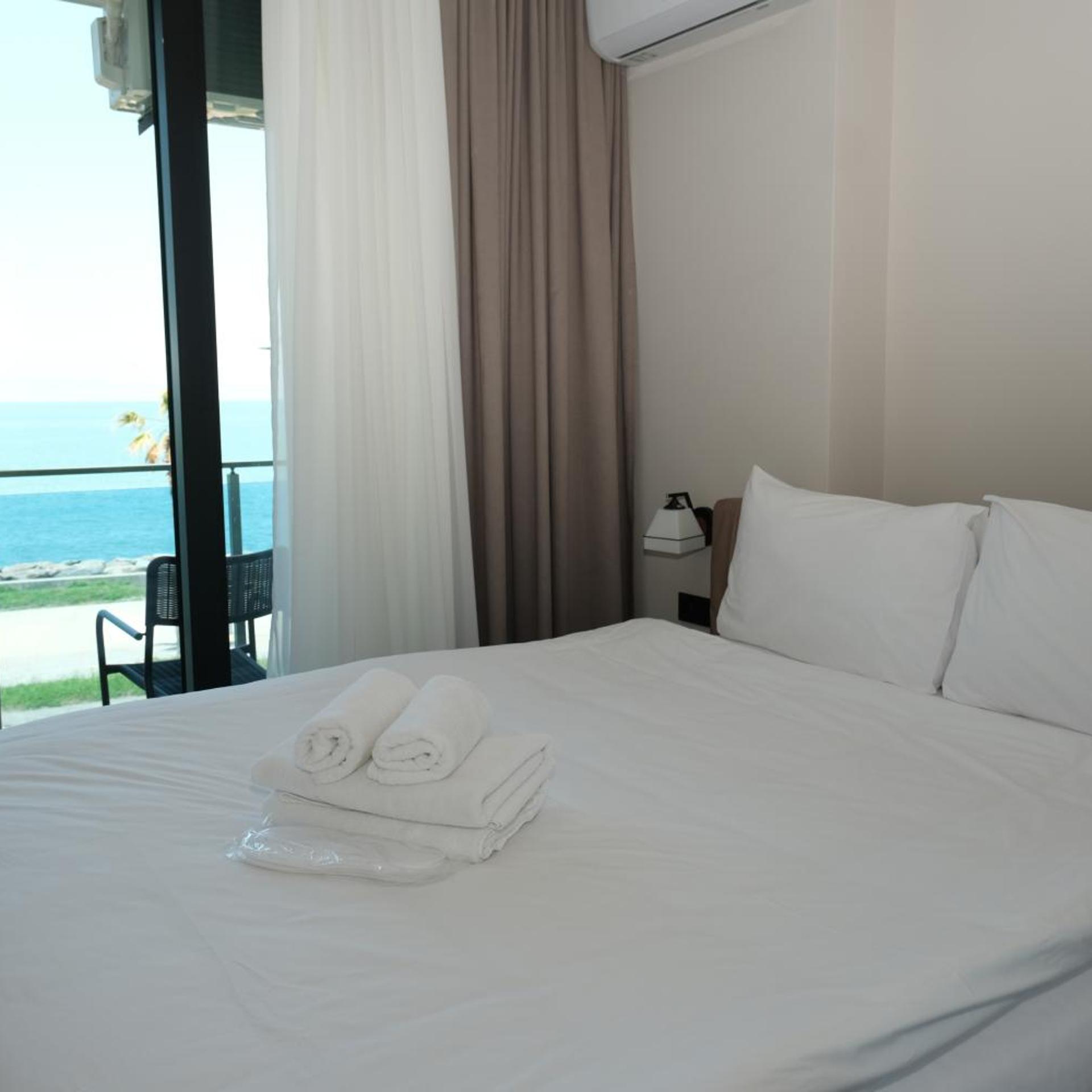 Suite, Sea View, Sofa
