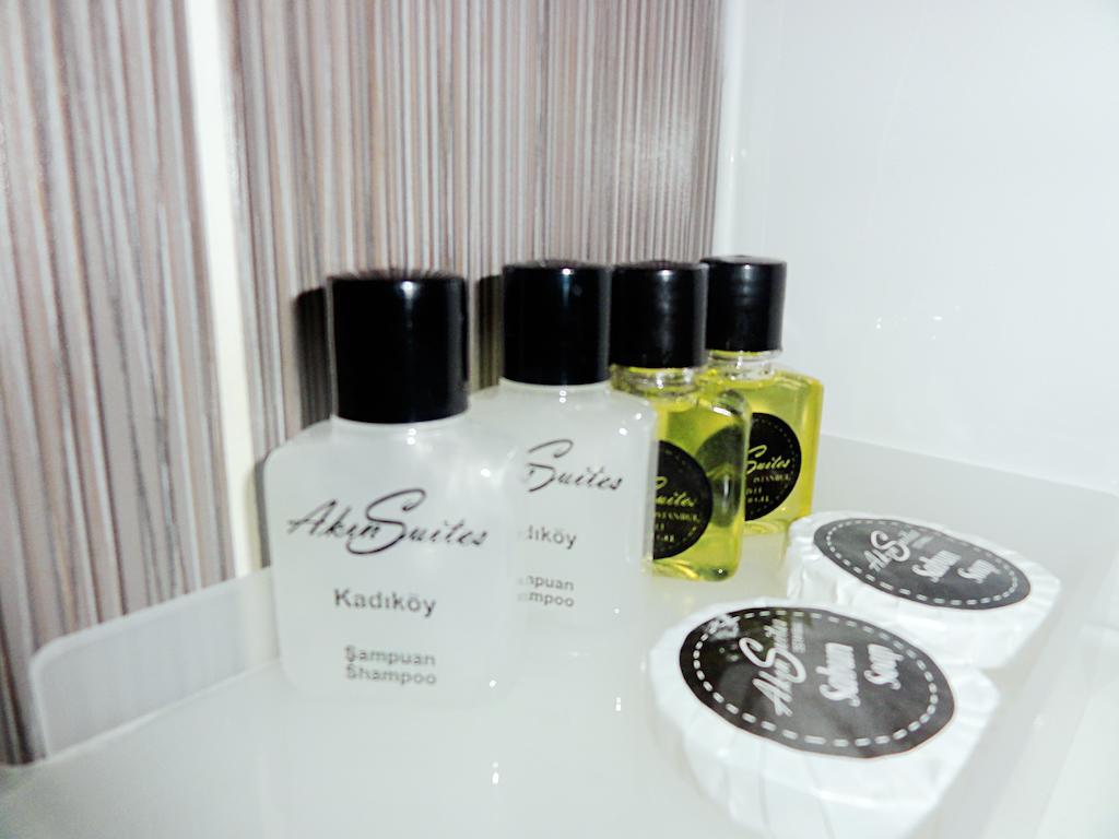 AKIN SUITES 12/24