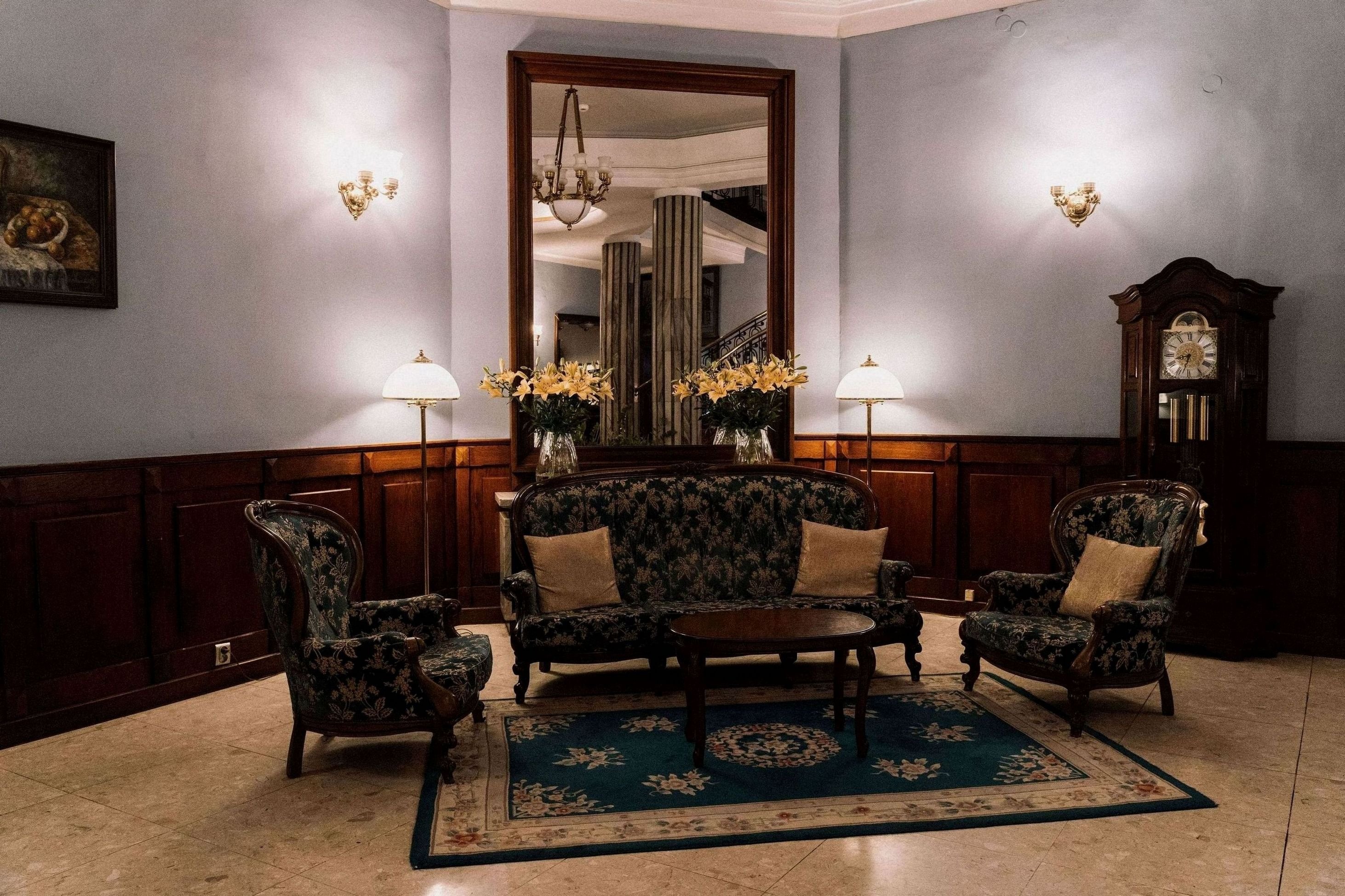 H15 Hotel Francuski 30/42