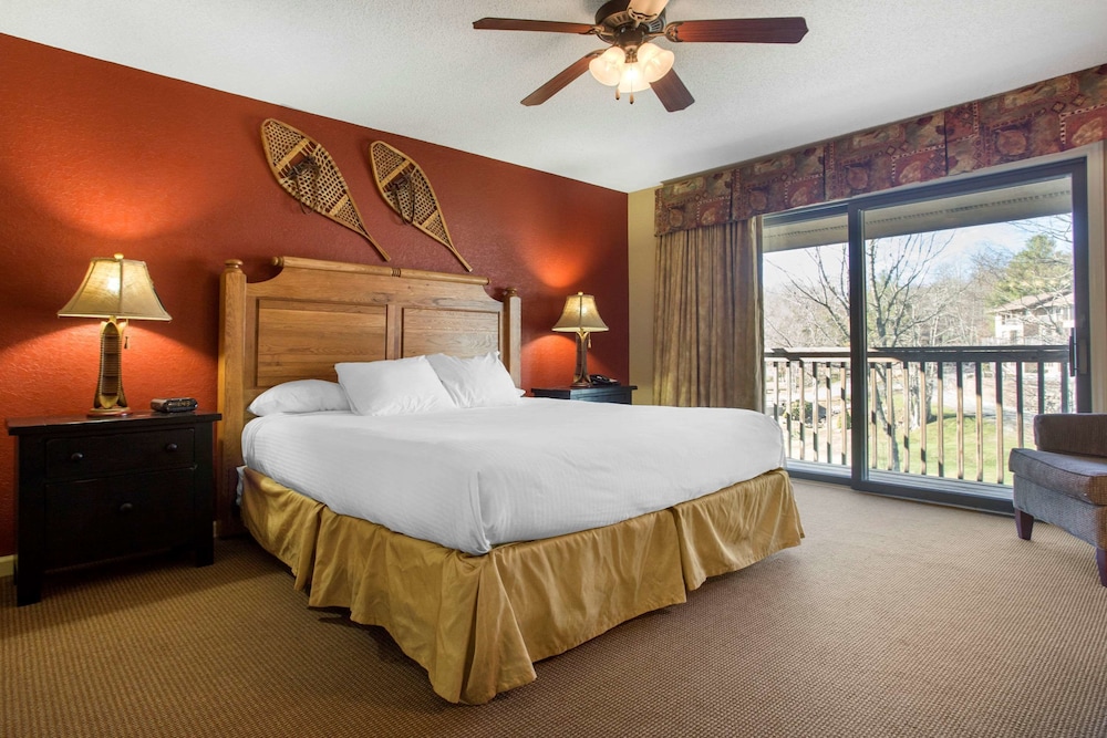 Bluegreen Vacations Blue Ridge Village, an Ascend Collection Resort 15/40