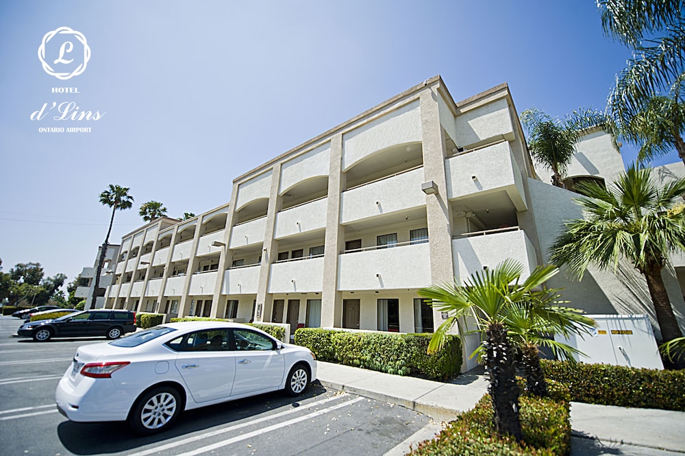 Hotel D Lins Ontario Airport 5/45