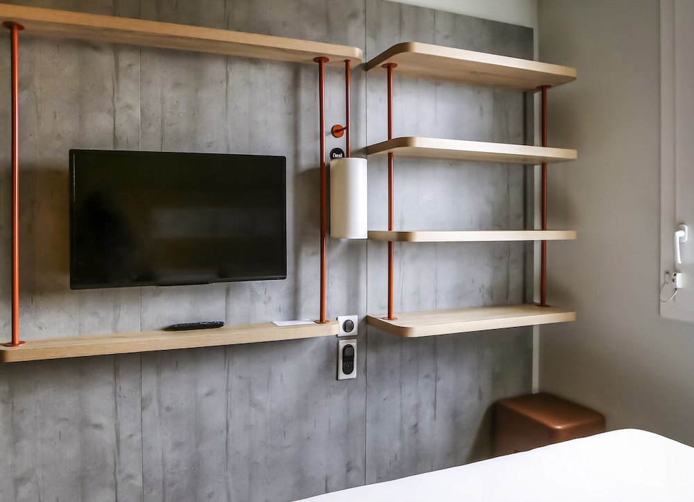 ibis budget Rouen Centre Rive Gauche 35/61