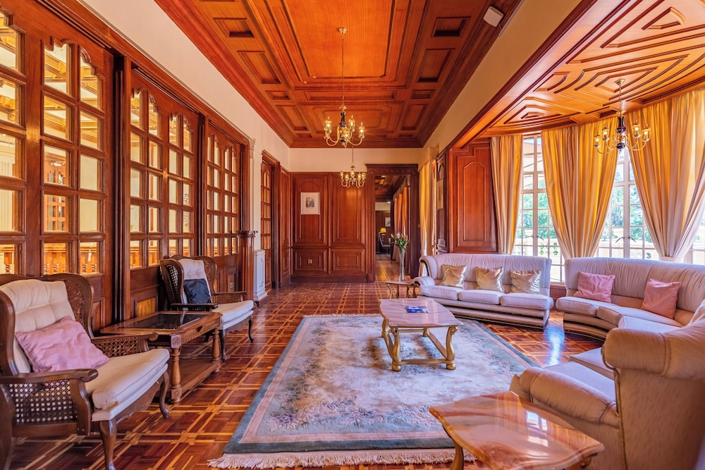 Muthu Sovereign Suites and Spa, Nairobi, Kenya 30/49
