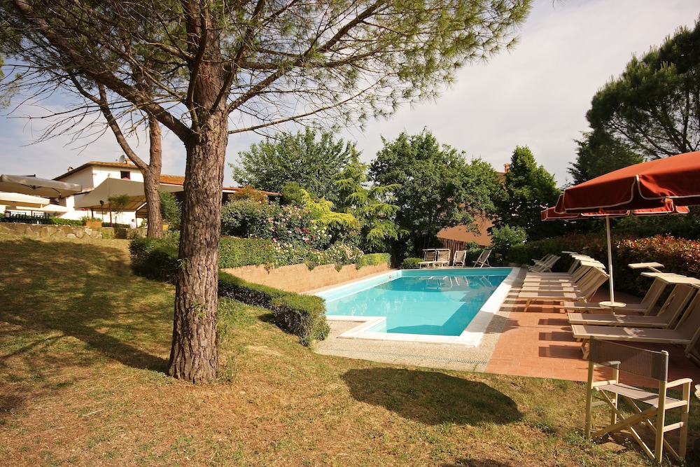 Tenuta il Burchio Hotel 47/50