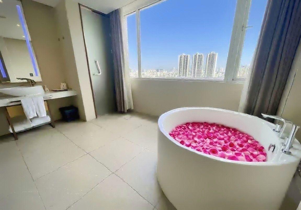 Lavande Hotel (Dongguan Houjie Exhibition Center) 59/59
