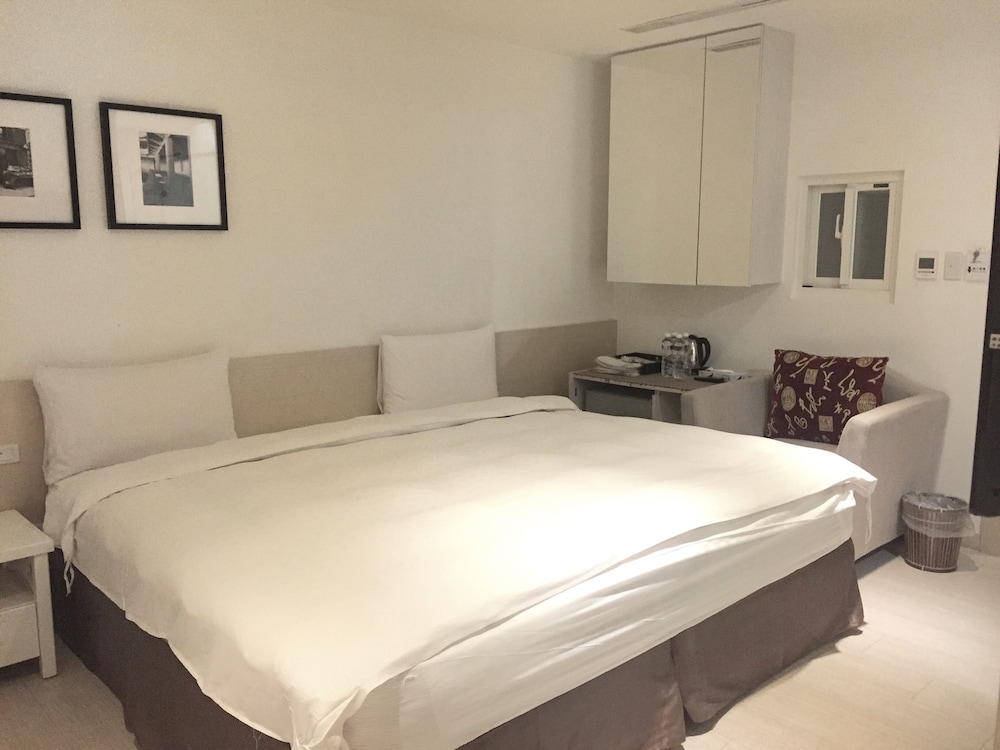 We Meet Taipei Hotel 11/50