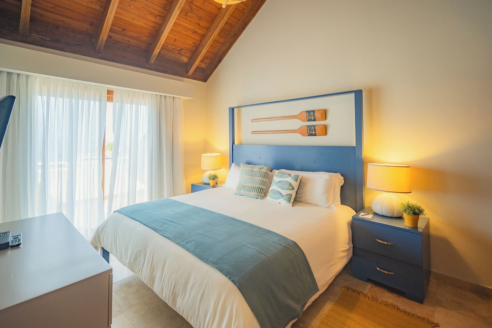 2 Bedrooms, Deluxe, Suite