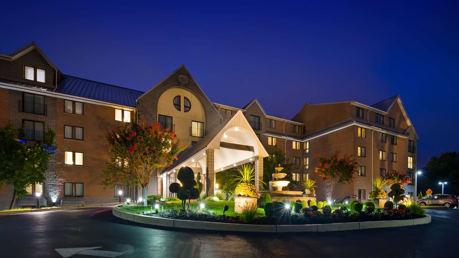 Best Western Plus Concordville Hotel 53/54