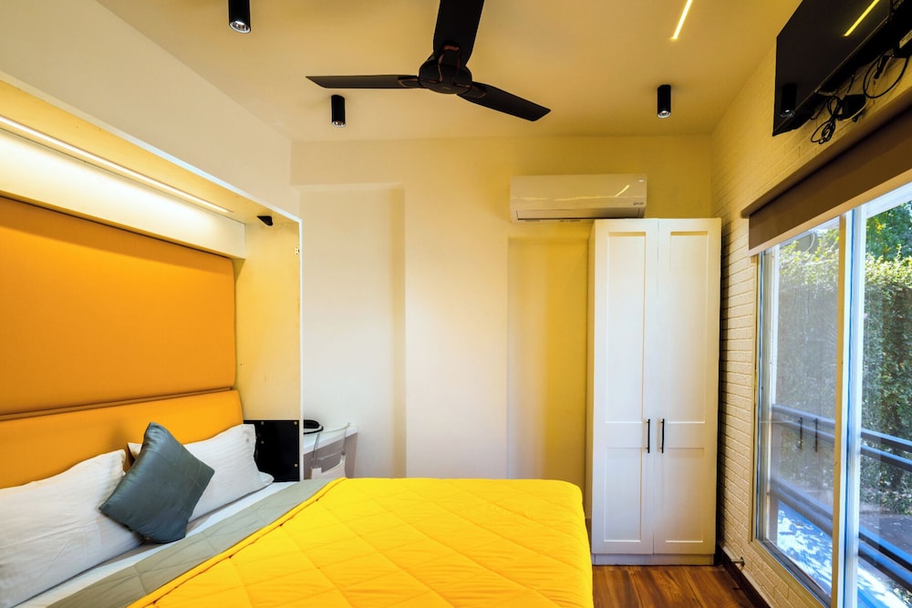 HOTEL STAY INN 11/50