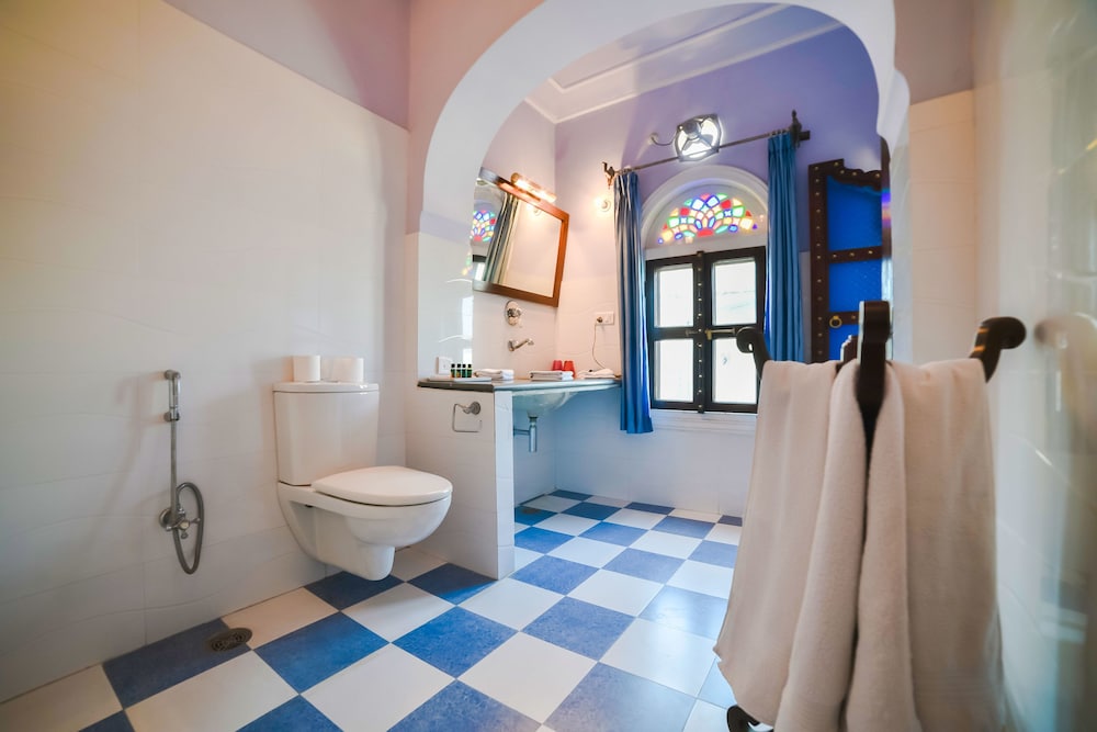 Hotel Saba Haveli 47/50