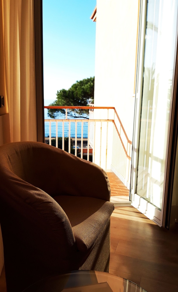 Hotel Esperia 46/71