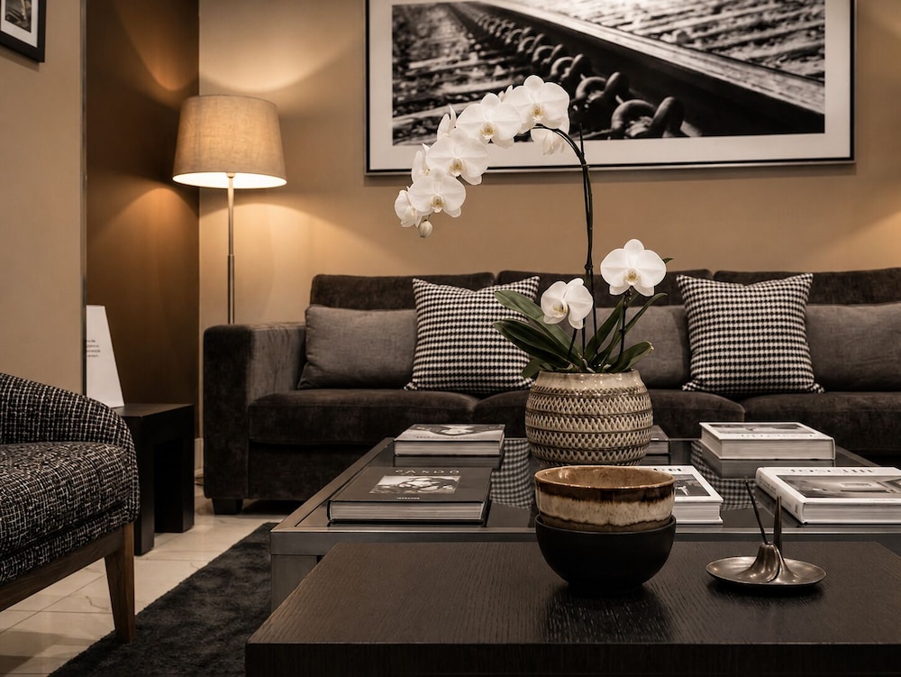 Stelle the Businest Hotel 24/47