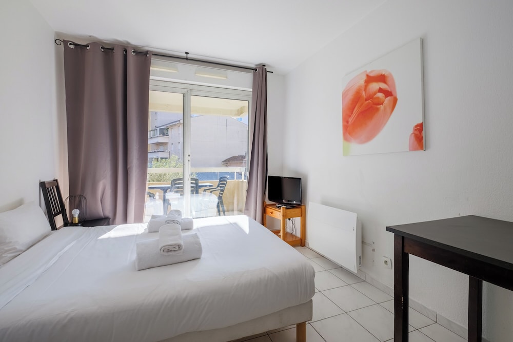 ResidHotel Cannes Festival 23/34