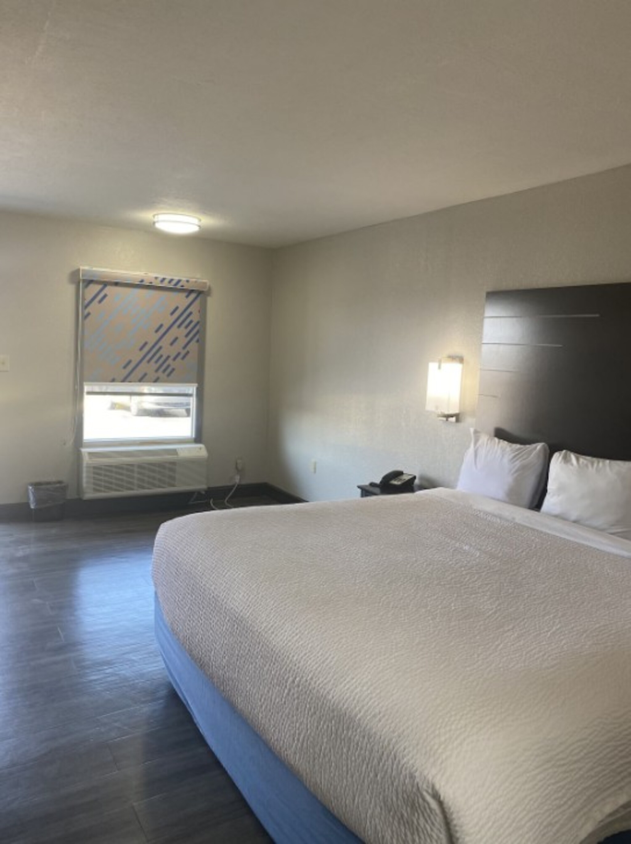 Days Inn by Wyndham Moss Point Pascagoula 4/12