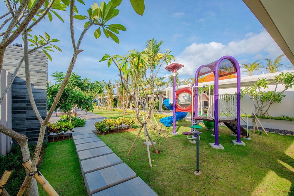 El Hotel Banyuwangi 35/42