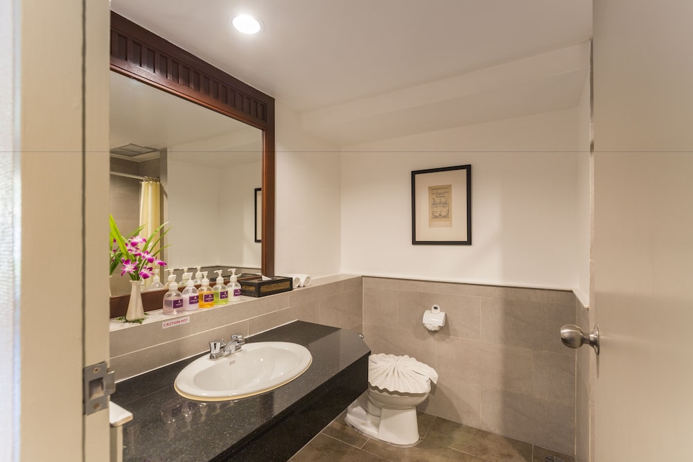 Phuket Orchid Resort And Spa 28/71