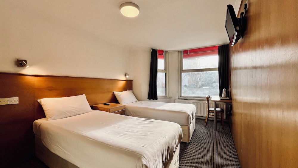 West Cromwell Hotel 24/60