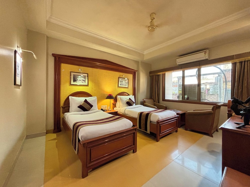 HOTEL PRADEEP 18/55