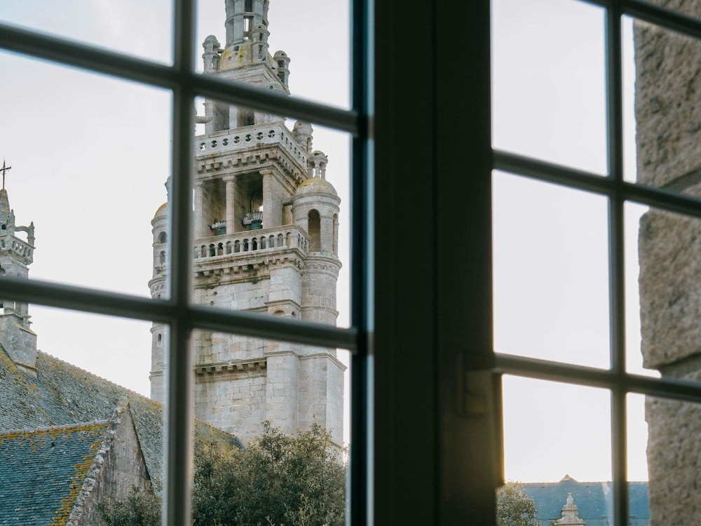 Hotel Mercure Roscoff Bord de Mer 34/68