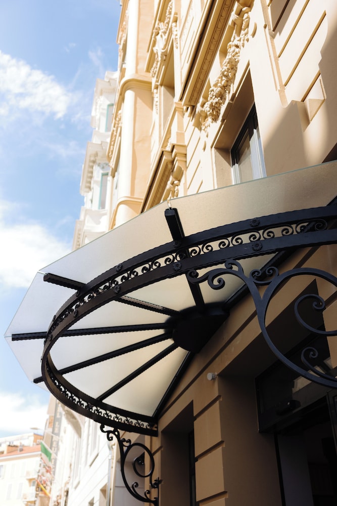 Ambassador Hotel Nice in NICE