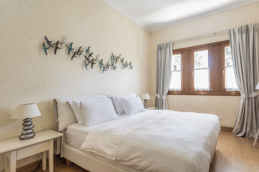 Villa Veneziano 12/50
