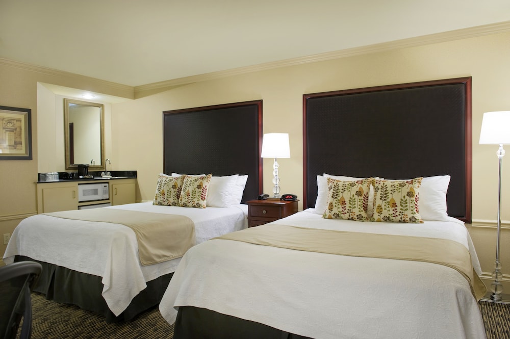 Wingate by Wyndham Bellingham Heritage Inn 11/48