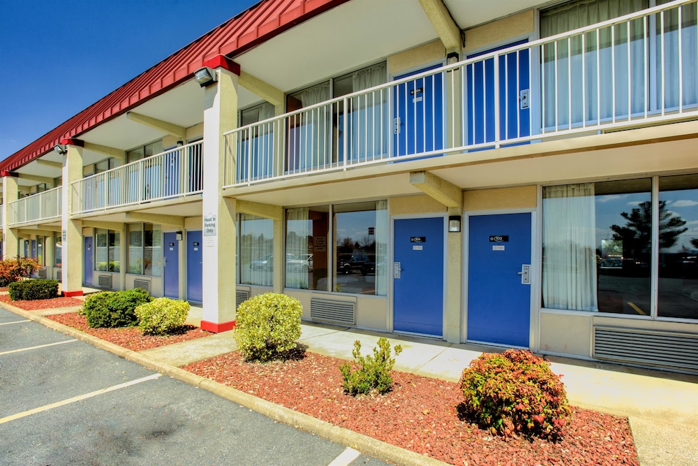 Motel6 Mount Jackson, VA - Shenandoah 11/56
