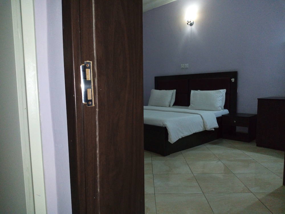 Eliata Hotel & Suites 7/18