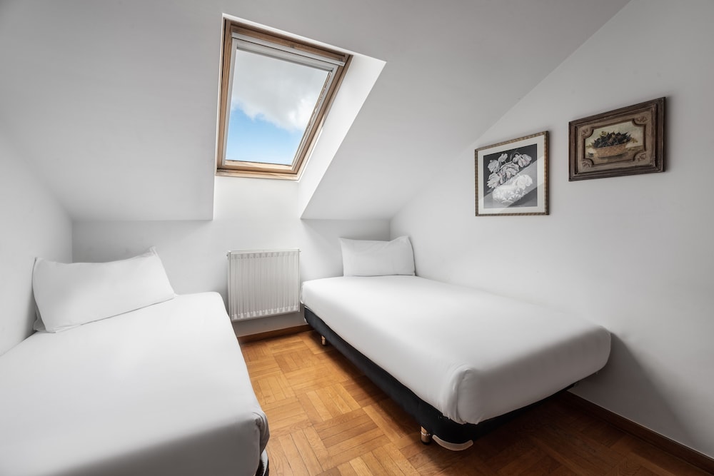 Apartamentos El Cid 1/16