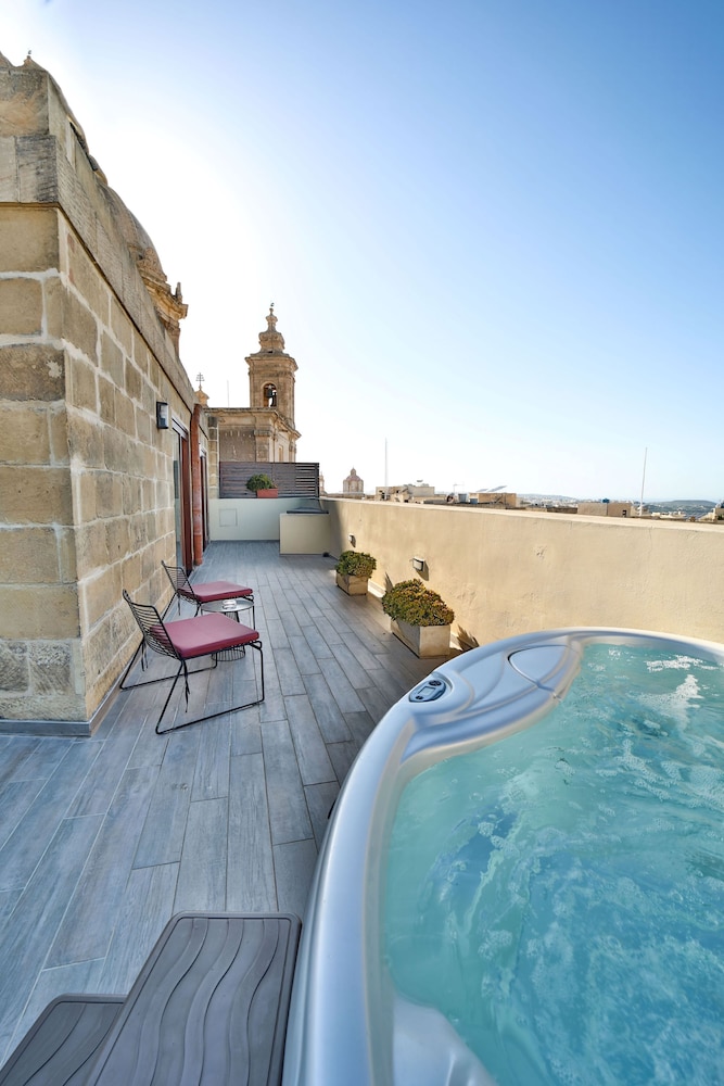 Quaint Boutique Hotel Nadur 67/77