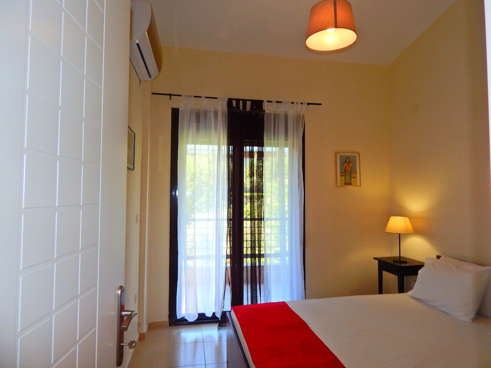 Kripis Studio Paliouri 8/44