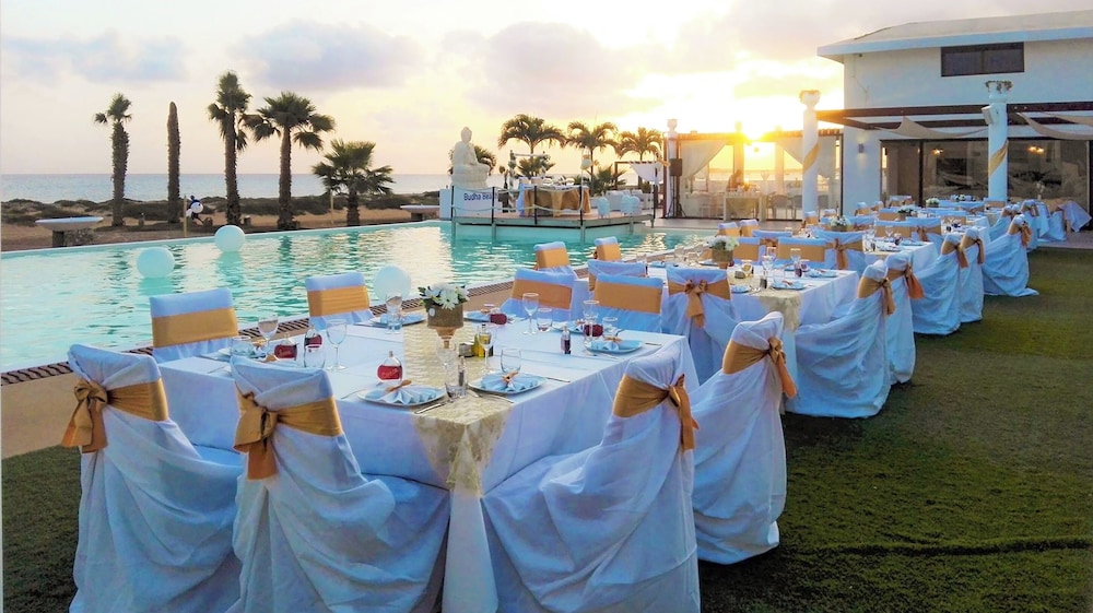 Hotel LIVVO Budha Beach 55/70