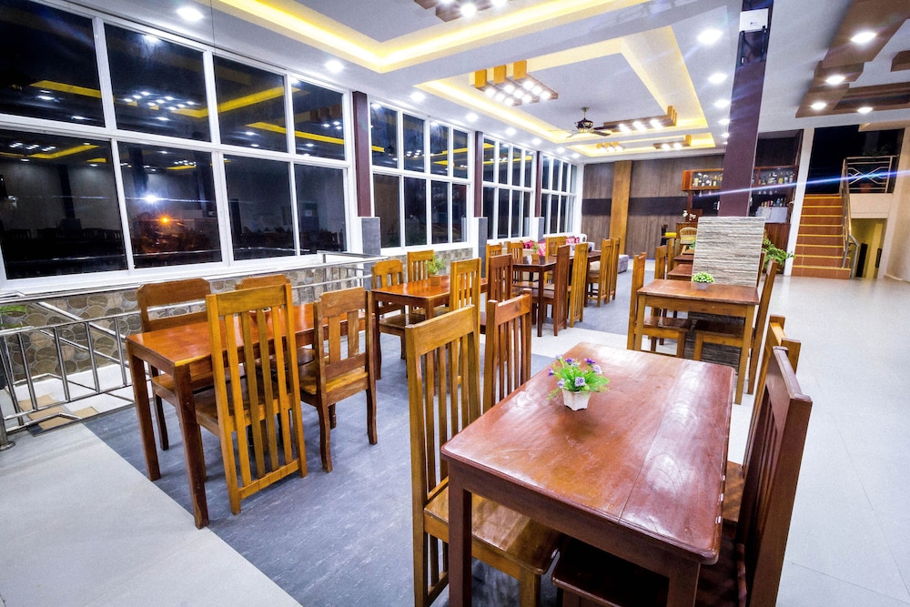 El Nido Royal Palm Inn 47/54