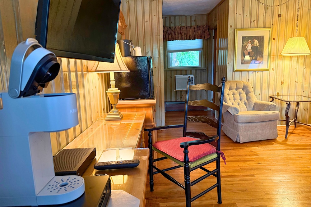 Azalea Garden Inn 35/50