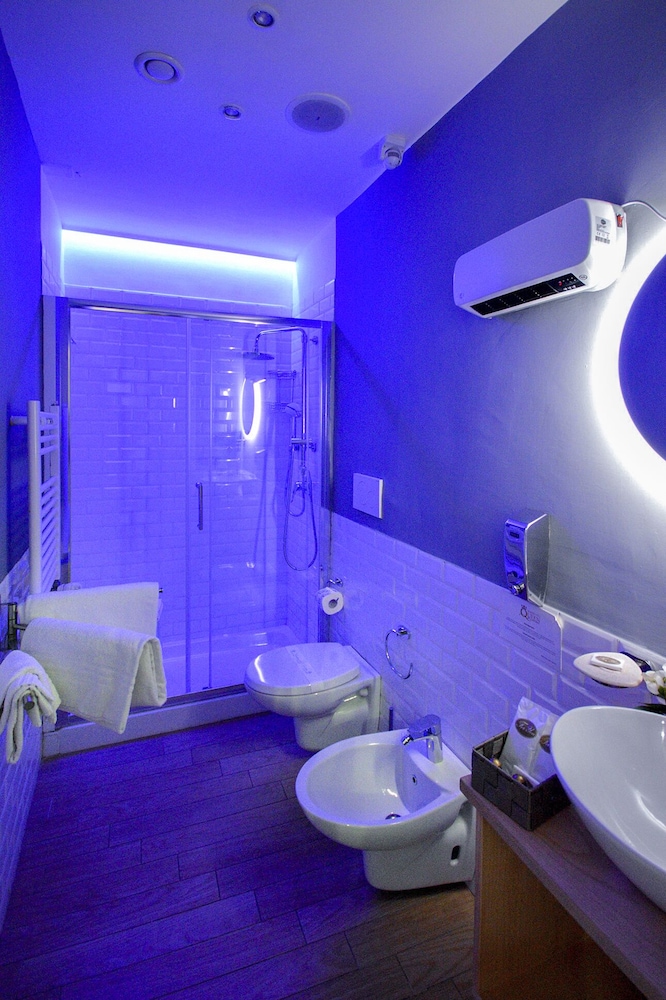 B&B Sorrento Queen 47/50