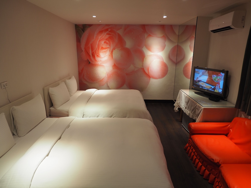 Day-Chen Hotel 21/47