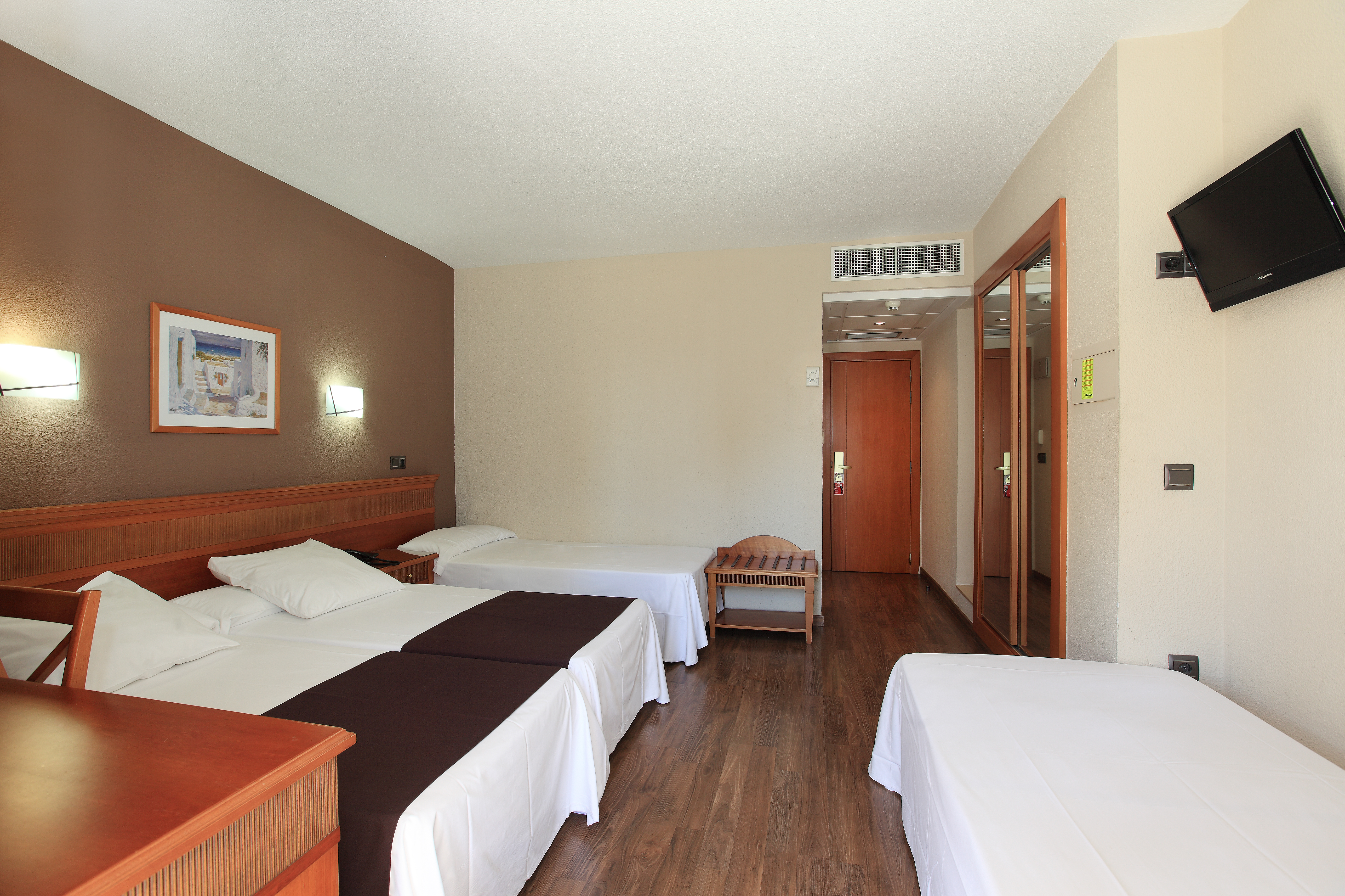 Helios Hotel 22/60