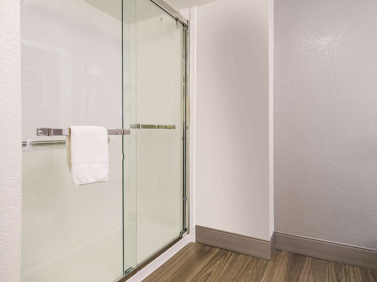 La Quinta Inn & Suites by Wyndham Myrtle Beach - N Kings Hwy 42/42