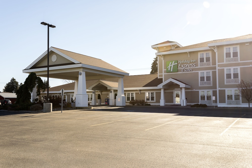 Holiday Inn Express Hotel Suites Iron Mountain 1/57