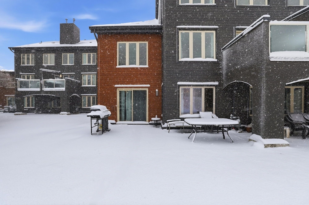 The Lodges At Blue Mountain Sierra Lane Condos 4/45