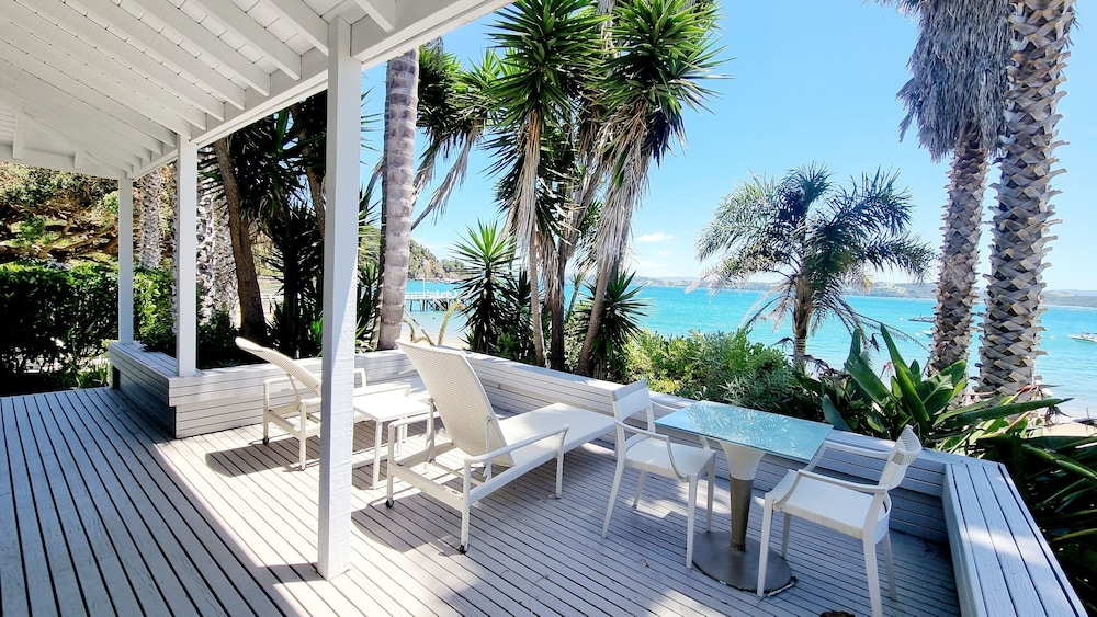 BEACH HOUSE KAWAU ISLAND 17/51