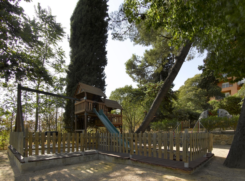 Parador de Cordoba Hotel 44/50
