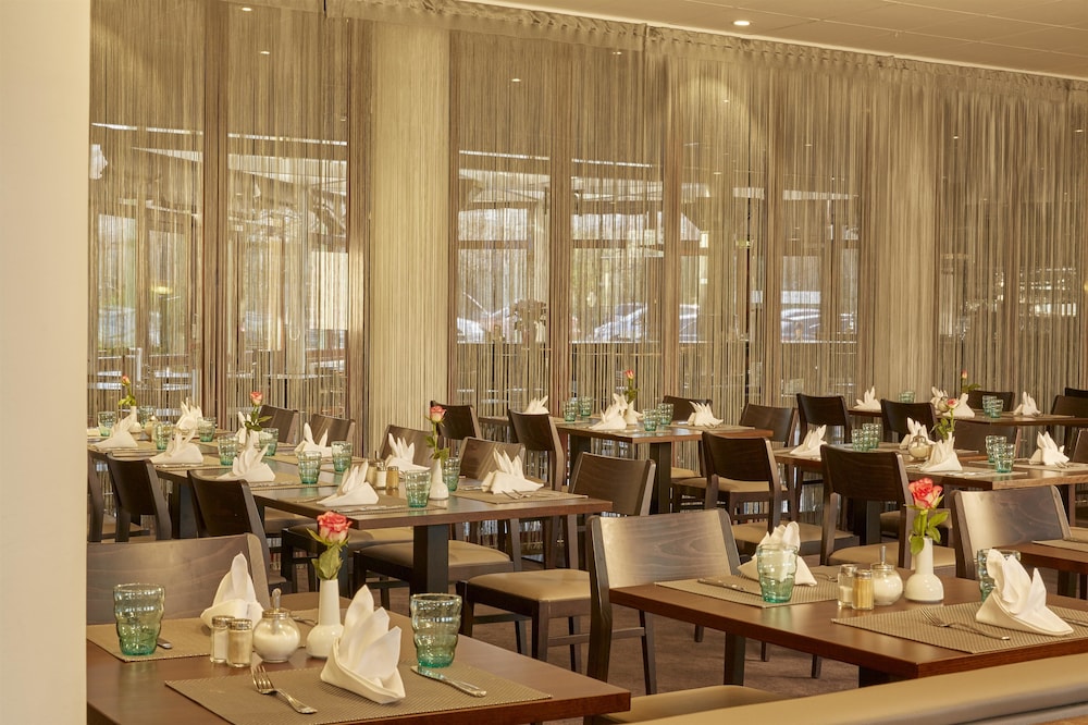 H+ HOTEL HANNOVER 46/61
