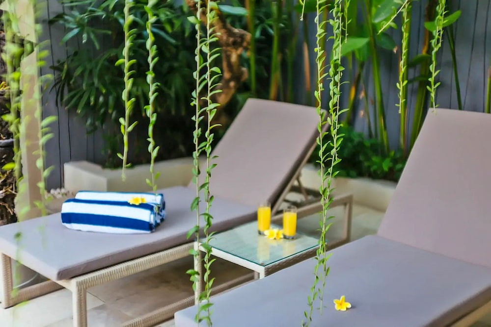 Kedonganan Beach Villas 47/50
